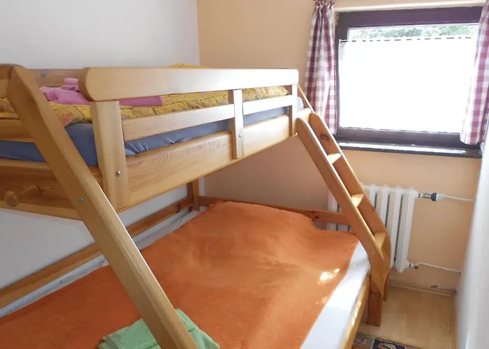 2 Bedroom Stunning In Apartment *